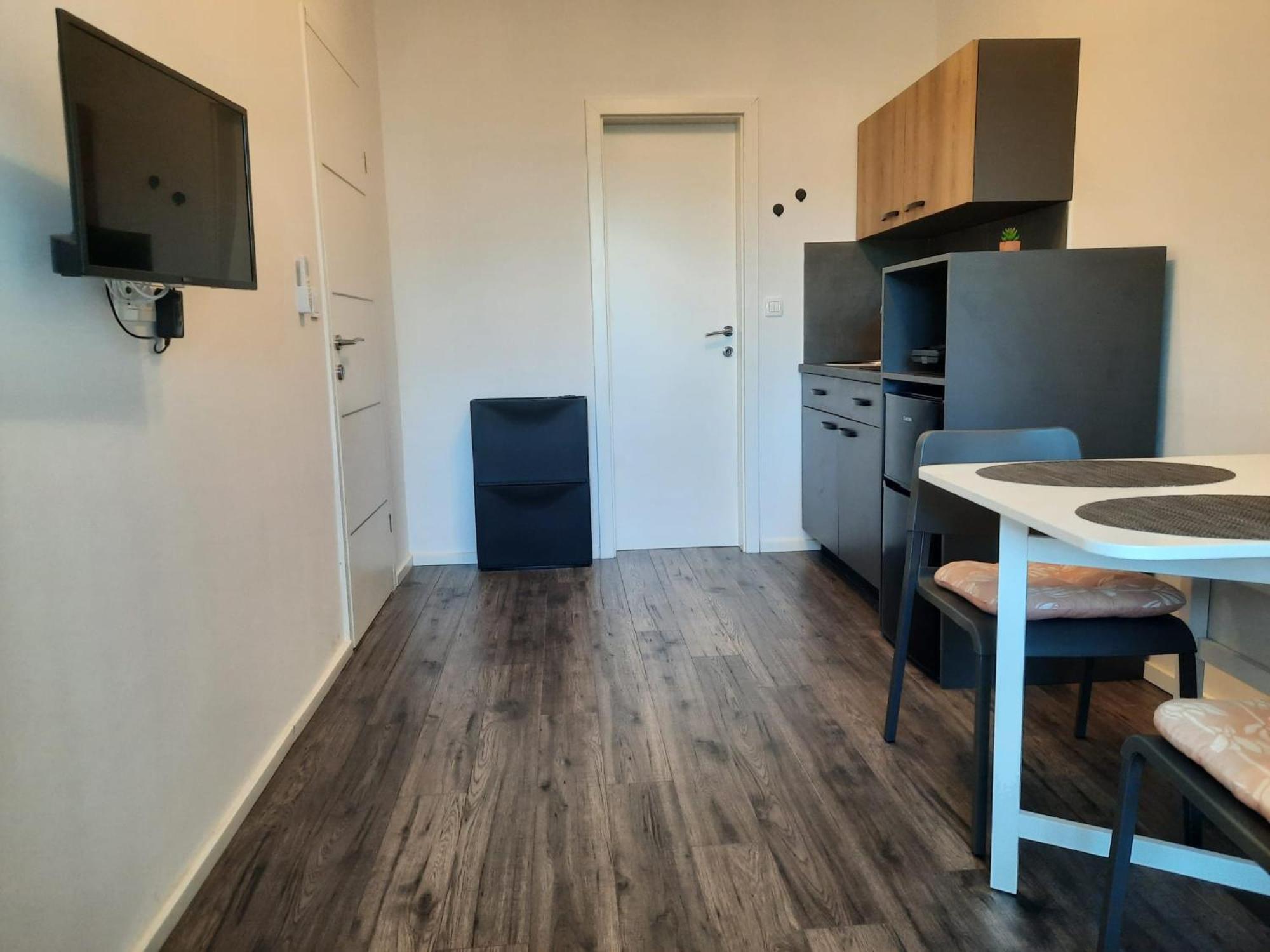 Apartman Smokva Hotell Vodice Eksteriør bilde